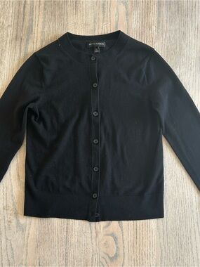 Banana Republic Black Crewneck Button-Up Cardigan